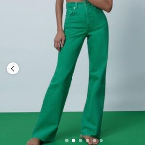Zara Green Wide Leg Raw Hem Jeans Size 6